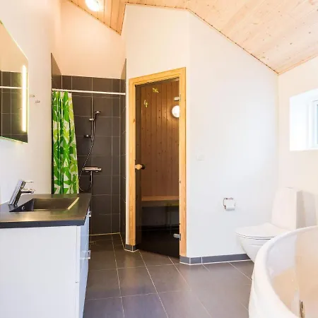 10 Person In * Nørre Nebel