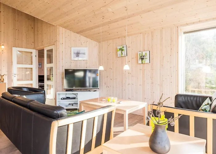 10 Person In בית נופש *